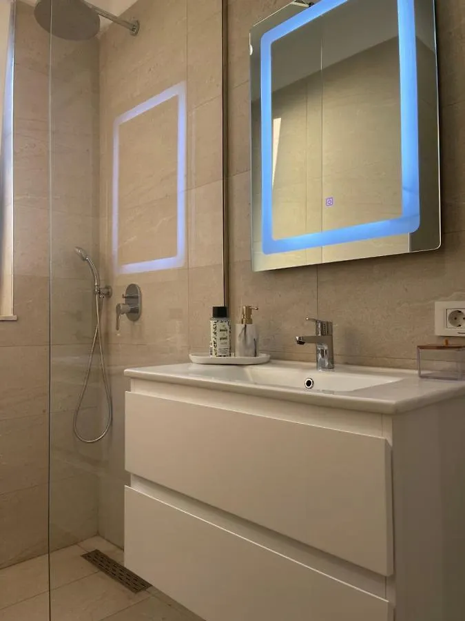 Apartment Square Inn Modern Studio City Center Tirana
