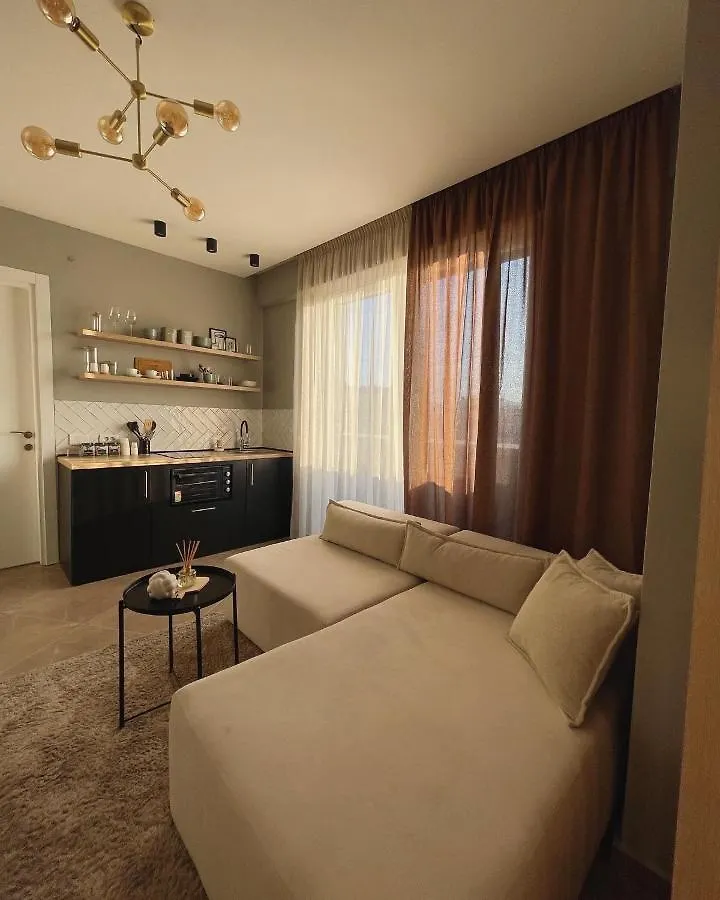 Square Inn Modern Studio City Center Tirana Apartment